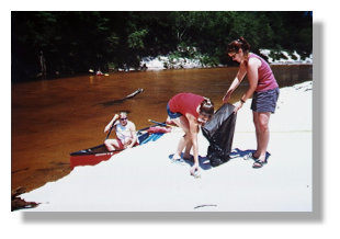 Cleaning up the Escatawpa River